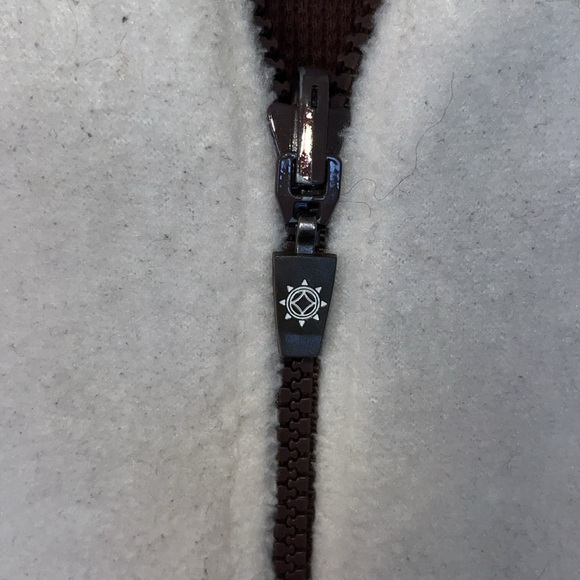 EUC Ruff Hewn Reversible Vest - Picture 5 of 8